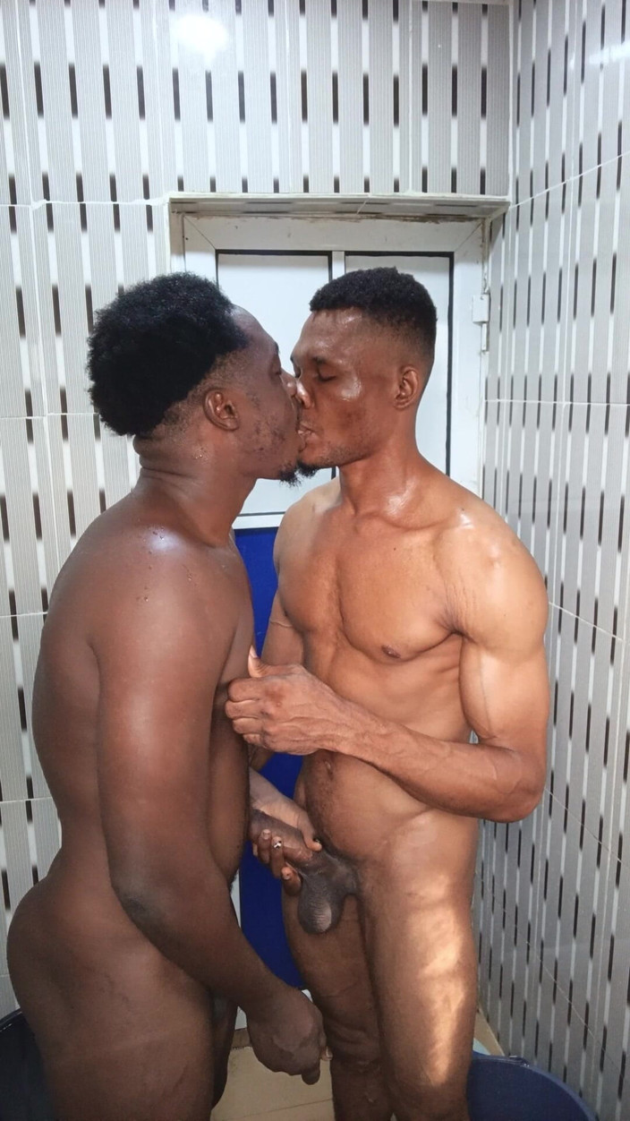 BlackDanie_production: Bermain dengan Diri Kita