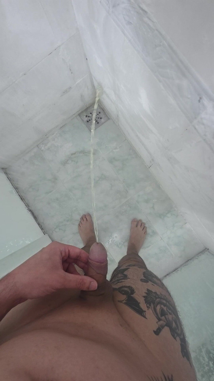 Lkdick8: Pee Fetish