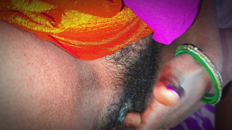 Bangala bhabhi: Desi Village Bhabhi Pokaż cycki i cipki palcowania wewnątrz cipki