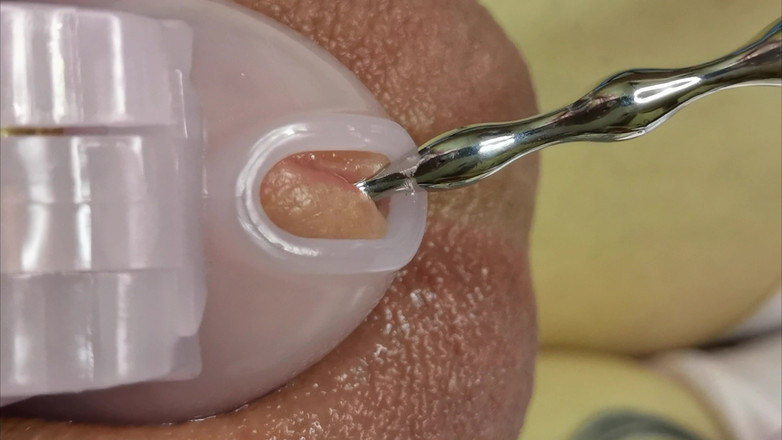 Kinky Princess: 순결을 따먹히는 펨보이