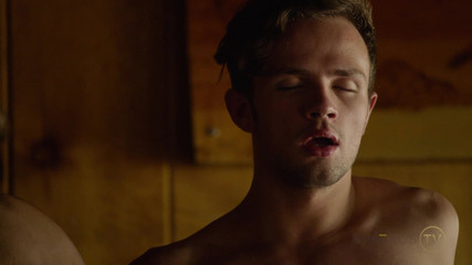 Himeros.tv: Wewnątrz obrzeża