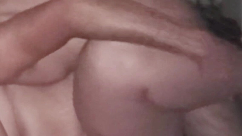 Abida pavreen: Sex desi páru