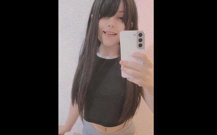 Hana Lily: Real Amateur Girl Masturbating