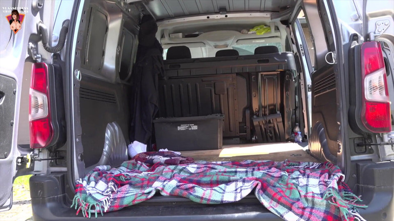 Flemish Filth: Real couples, kiss and ride, Kevin and Lori