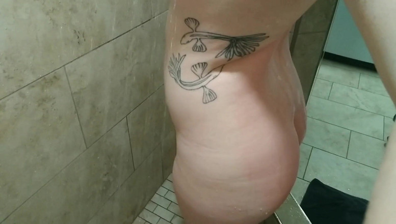 Kat Cumsalot Productions: Playing under the shower