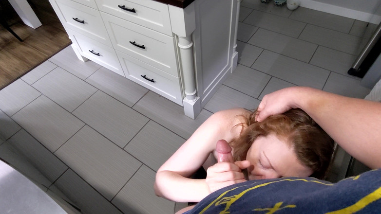 Jess and James TOYST: Sex Tape # 21 - Kouření V Kuchyni Během Kávy - 6-5-22