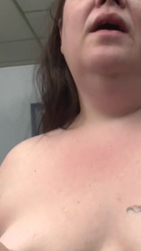 Amazinbg BBW Swallows Big Cock 4860