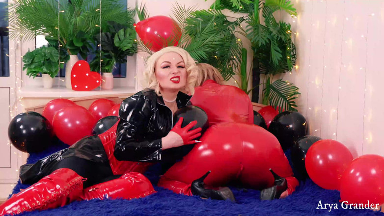 Arya Grander: लेस्बियन किस्म वर्चस्व के 2 घंटे