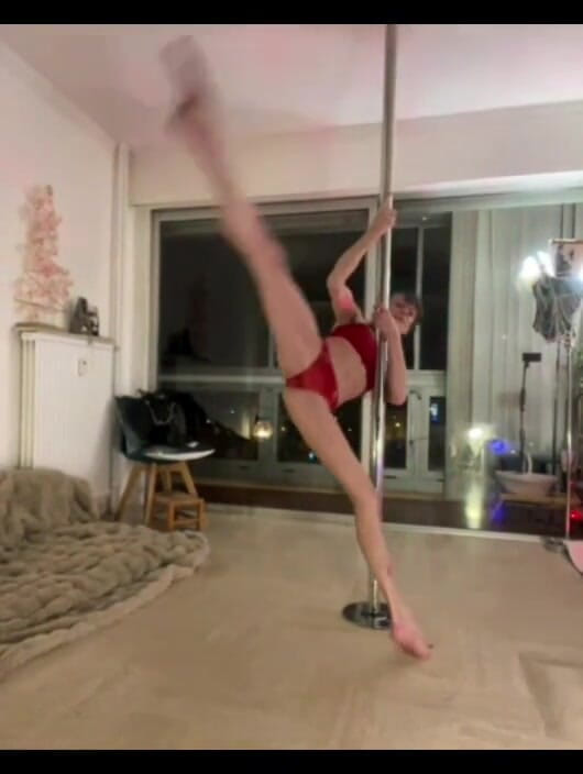 Chris06d72: Tanečnice