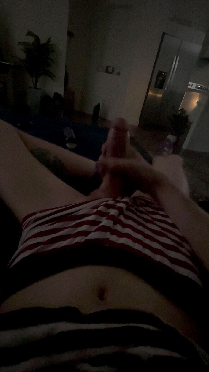 GOPjtilf: Твинк с большой елдой