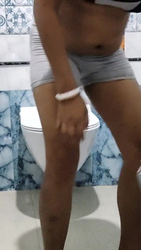 Newly Married Indian Wife Sonali with Her Husband on Wedding Night in Hotel Bathroom Part 1