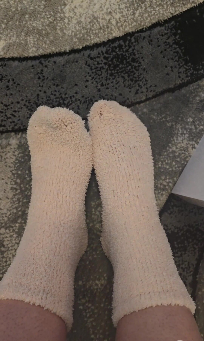 Busty Swinger: Фетиш ніг дрочить на мої ідеальні ноги