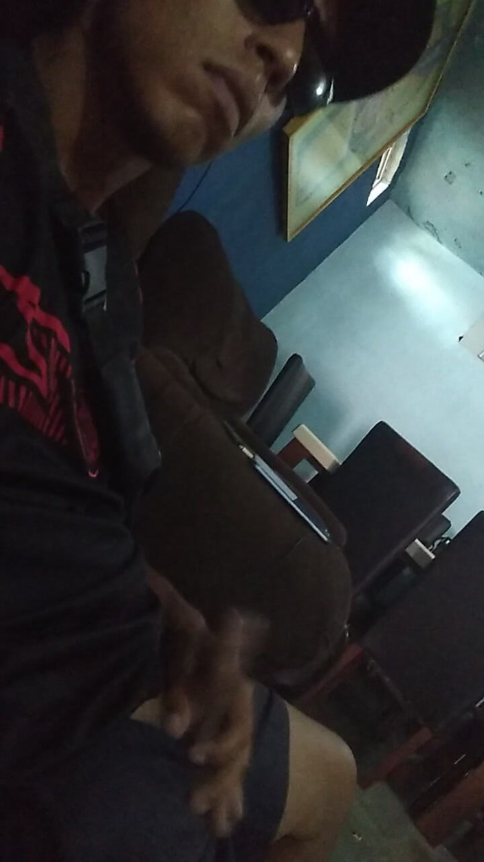 AlexAlejandro13: I Surprise You Before I Go to Work