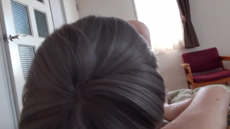 akeieroi: 許されないからこそ燃える舌使い濃厚フェラ精子ごっくん