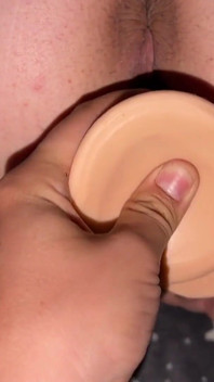 Cum and desire: pertemuan intim tante seksi dengan vibrator sampai dicrot di dalam