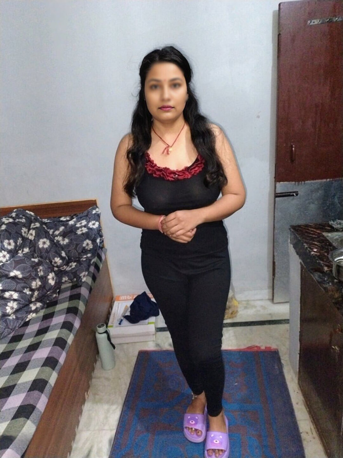 Hotty_ragini: Memek daro dan sperma daro si istri muslim dientot habis-habisan...