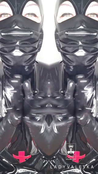 Lady Valeska: spust jedzenia dla kliniki gumy Lady Valeska