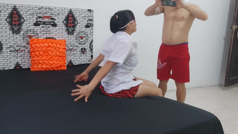 NEGRITA SEXY: Estudantes chavistas fazem sexo antes de ir para a aula