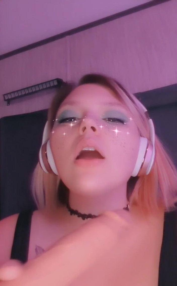 Funhousewife69: 내 세션에 일어나 재미의 일부