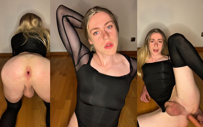 Fembaby: Femboy mungil 19 tahun dientot anal dan menganga