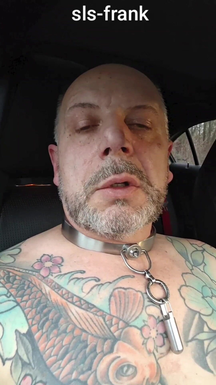 sls-frank: sls-frank, estoy esperando en el aparcamiento de coche compartido a...