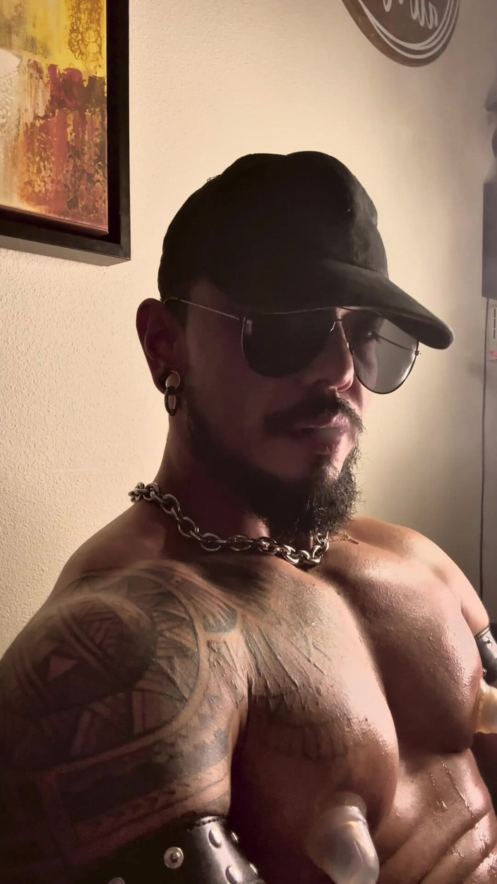 Reds and Muscles: 나를 흥분하게 만드는 흡연