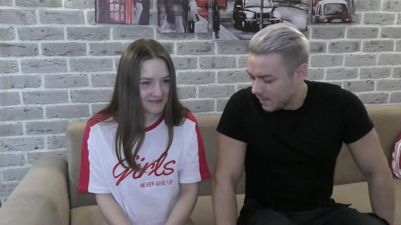 Николас: Подкаст С Юной Девственницей