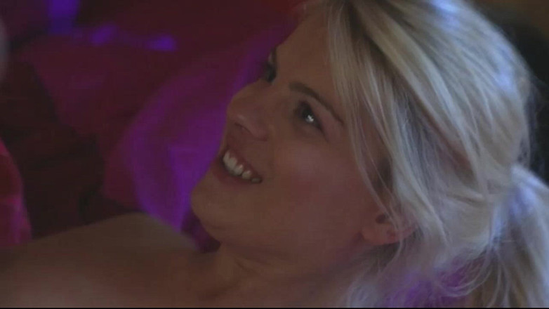 Muschi movie official: Sex puternic pentru Jasmin