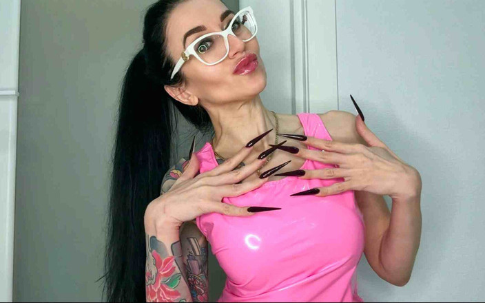 Julia domaina: 새로운 색 긴 손톱, 날카로운 스틸레토, 긴 손가락 빨고 침을 뱉는 핫한 핸잡, 나에게 핑크 Pvc