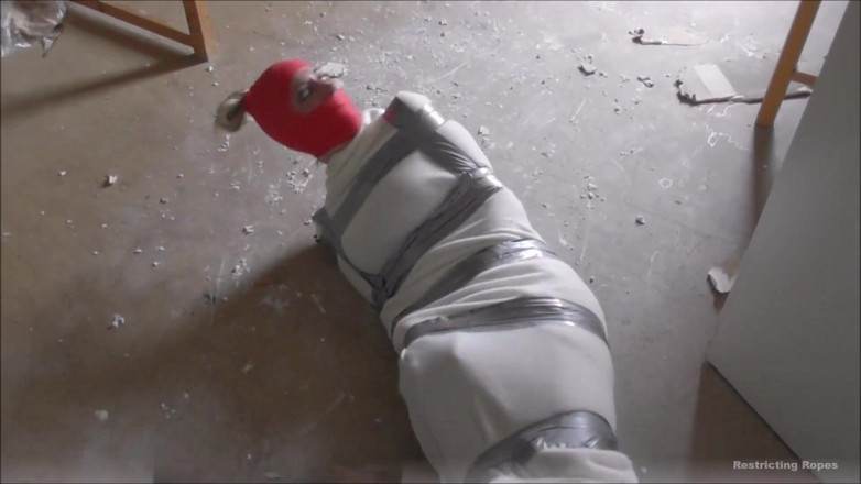 Restricting Ropes: Fully wrapped up in tape