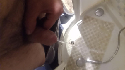 Calos41: Писсинг в душе 2