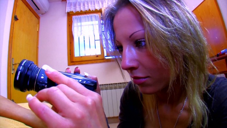CBD Media: Blonde MILF makes sex tape with her husband's best friend