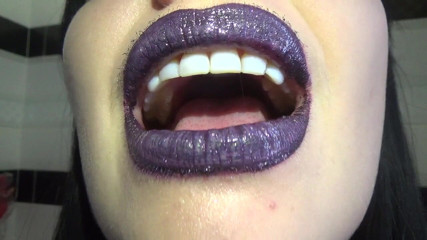 Goddess Misha Goldy: Purple glossy lips! Kissing and duck face fetishes!!