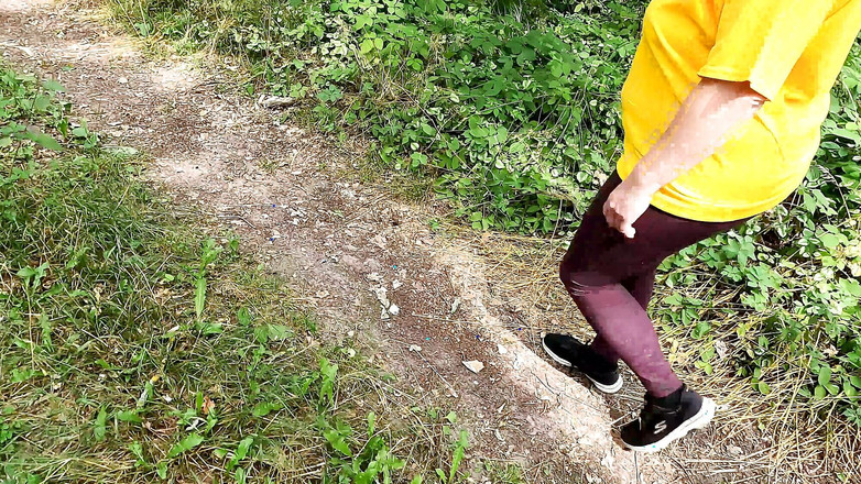 Bouncy Tits Action: Mendaki topless - tamparan toket keras - mani muncrat