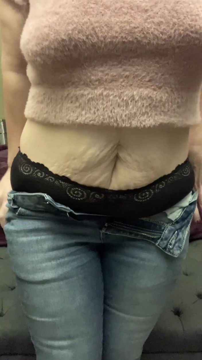 Elianna: Pocieranie majtek