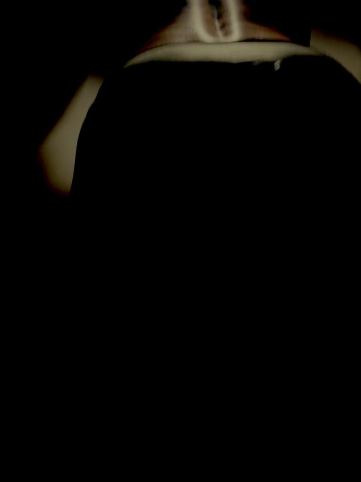 LunarBody: Cocomelon Ragga Sfida Vibrazioni Scure E Mosse Selvagge Corpo Lunare