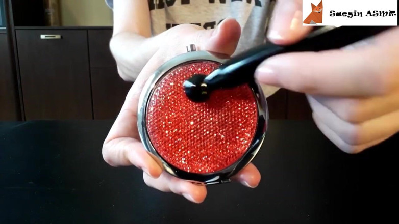 Saegin: [ASMR] Scratching textures, part 3 no talking