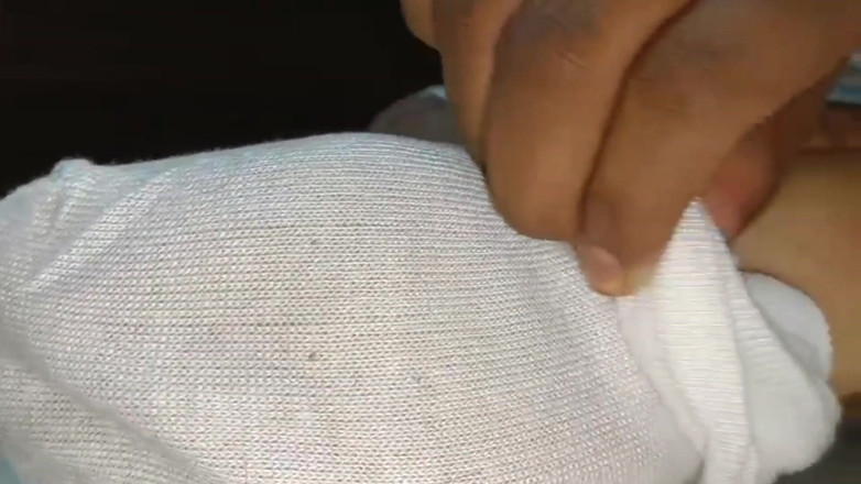 Fetish guys: Usikan fetish kaki lancut solo yang berminyak