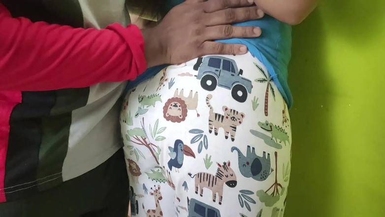 Vaigavarun45: Tacchi e maglietta romanticismo con sgrillettamento di figa di Vaishnavy...