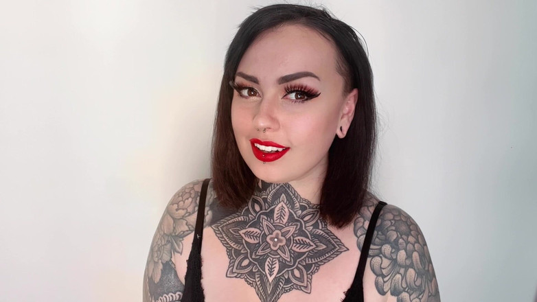 Miss Valentina: Selingkuh dari dommemu