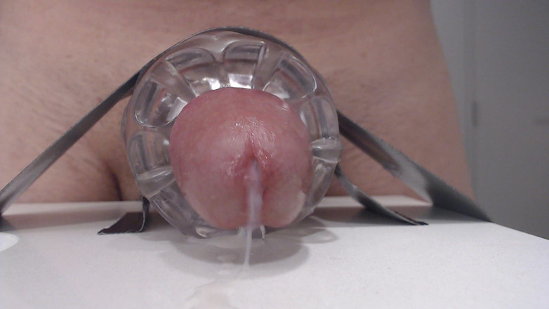 Curvedcockguy: Cazzo sborra in primo piano