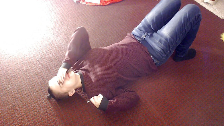 Abby Anna: Sproeien niezen op de rug