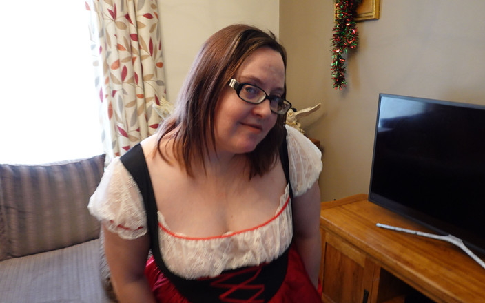 Littlevixen: Cewek toket besar lagi asik mainin kontol besar