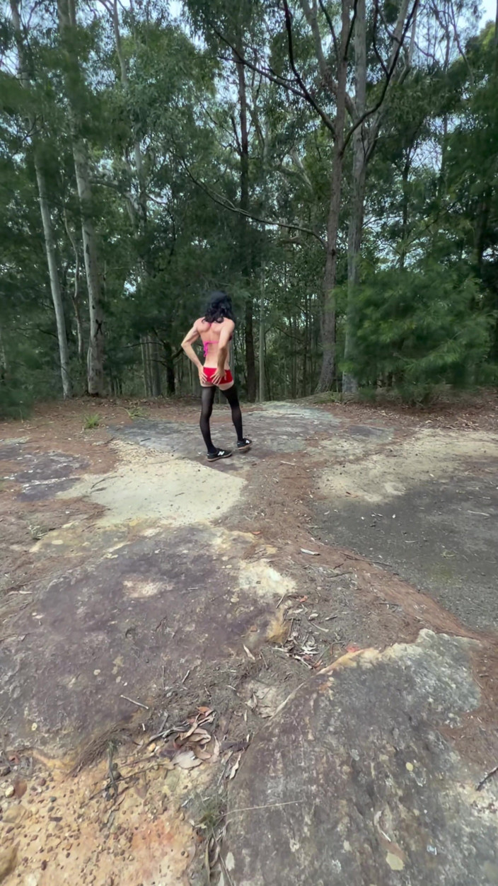 SexyT4u: Outdoor Lookout Fun