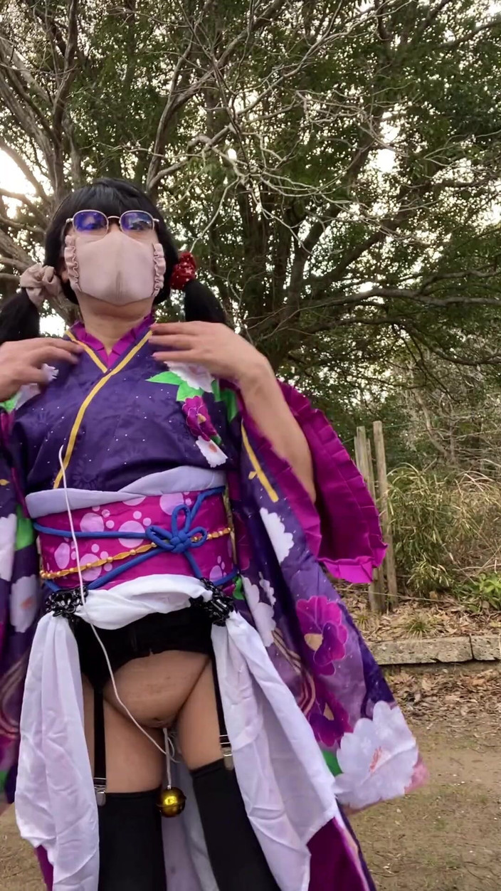 megu2002: No104 Kecantikan kimono hantu yang muncul di pedesaan musim dingin...