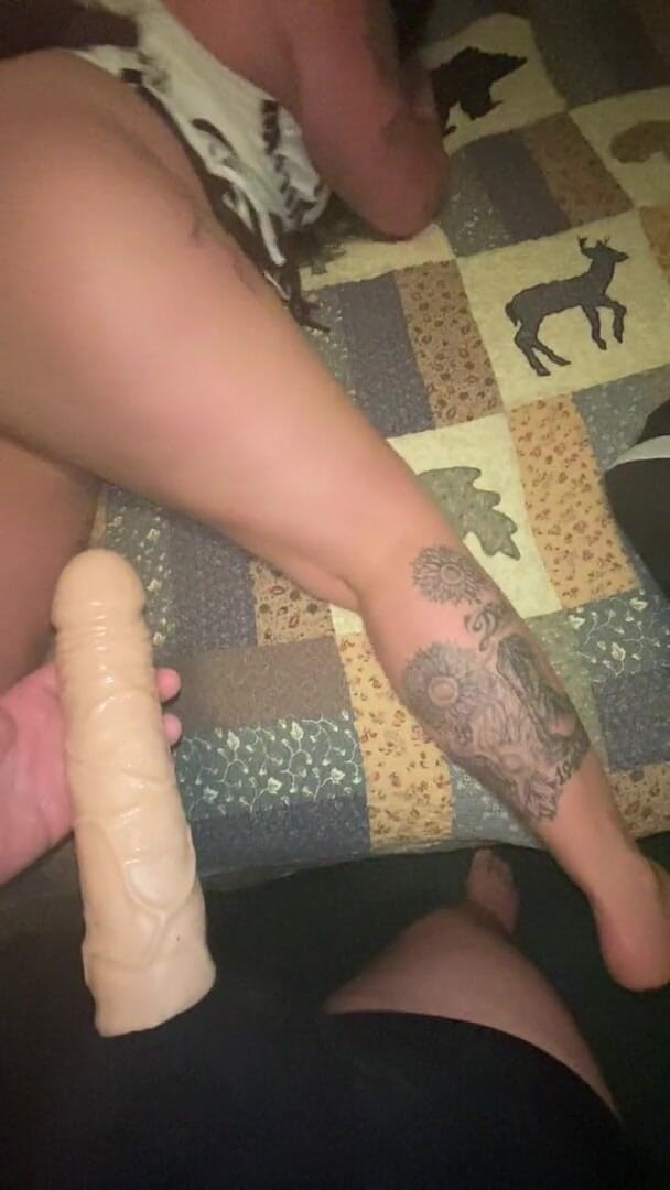 MzKiTTy91: Pawg dressed as Pocahontas fucked doggystyle with huge cock