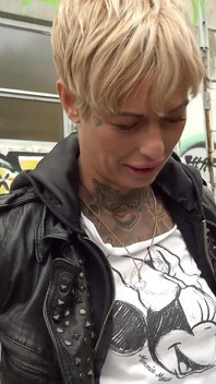 Niemiecka skaut - cienka dojrzała Vicky Hundt z berlińskiego pickupa i brudnej obręczy jebanie