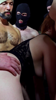 Спеціальний випуск Julia Maze Xbanging — гаряча празька дівчина отримує 40 чоловіків