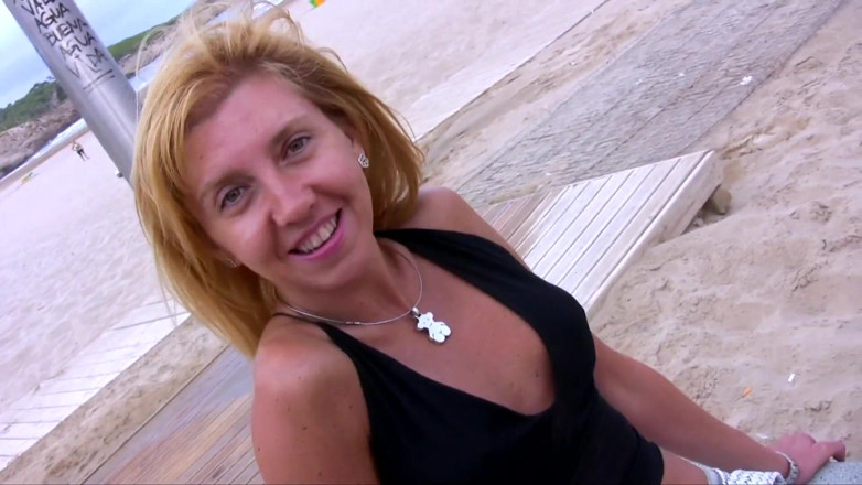 Slutty Milf: All natural blonde takes hard anal