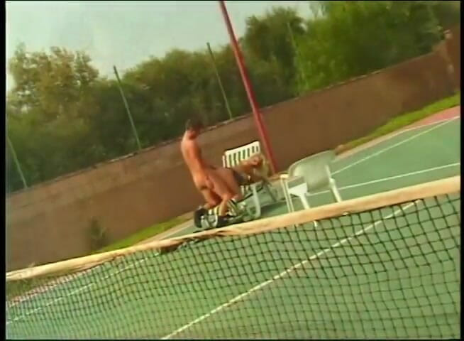 Moms With Boys: MILF sucks and fucks lucky hung outdoor, on the tennis...